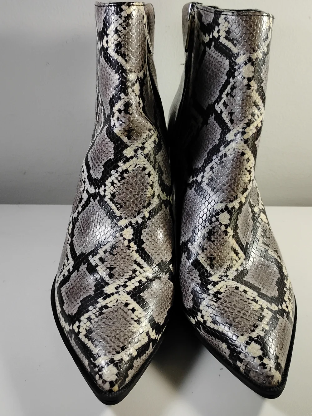 Circus Women’s Size 8 Snake Print Pointed Toe Ankle Boots Block Heel